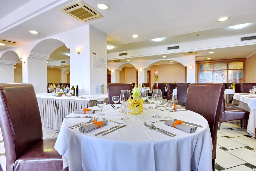 Hotel Costa D'Oro Santa Maria di Castellabate Exterior foto